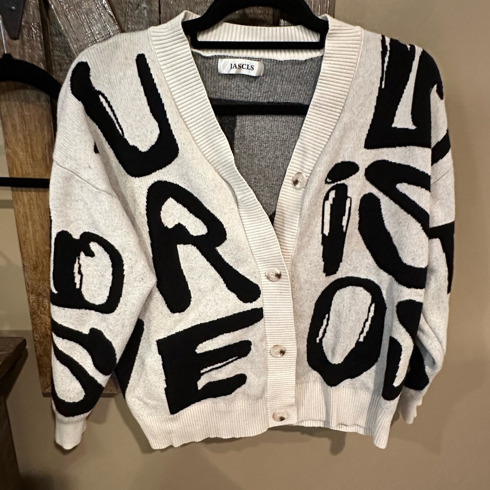 Women’s Fashion Letters Knitted Sweater Button down Cardigan